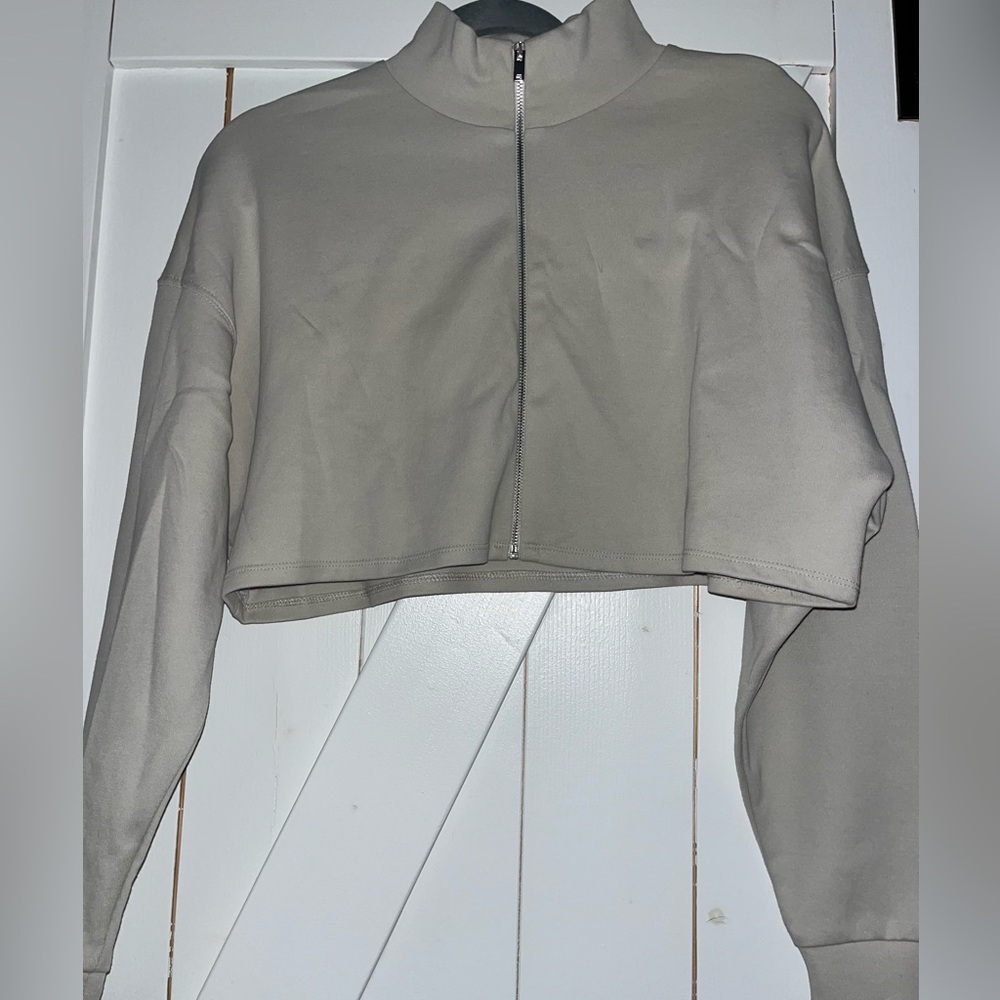 Zara Cropped Zip Up Cardigan in Stone